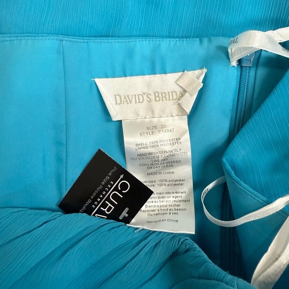 David's Bridal Strapless Turquoise Dress - Size 20 - Picture 4 of 4